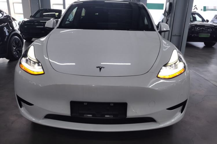 Used Tesla Model Y 2022 Rear-Wheel-Drive Version
