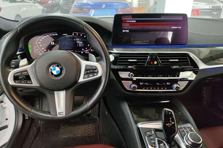 Used BMW 5 Series 2022 Restyled 530Li Leading Edition M Sport Package
