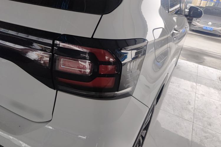 Used Volkswagen Tacqua 2021 200TSI DSG JoyConnect Edition