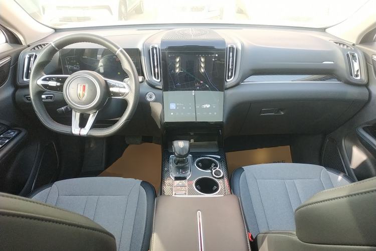 Used Hongqi HS3 2024 1.5T Zhiwei Edition
