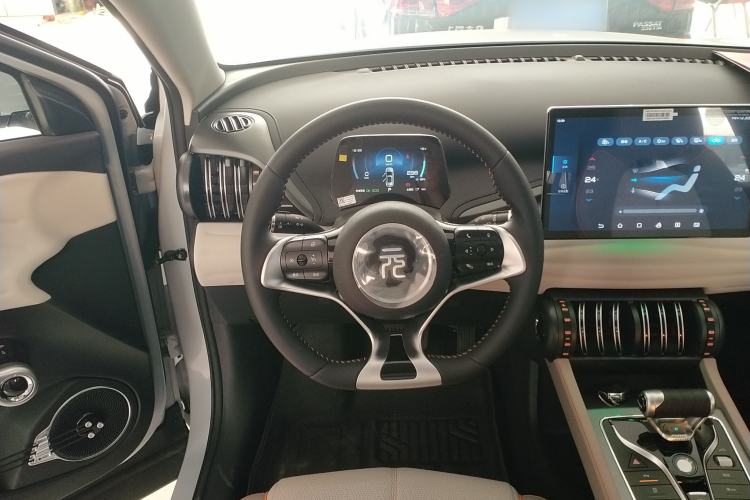 Used BYD Yuan PLUS 2024 Honor Edition 430KM Leading Model
