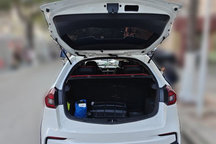 Used Geely Auto Vision X3 2019 Upgraded Model 1.5L CVT Elite Version