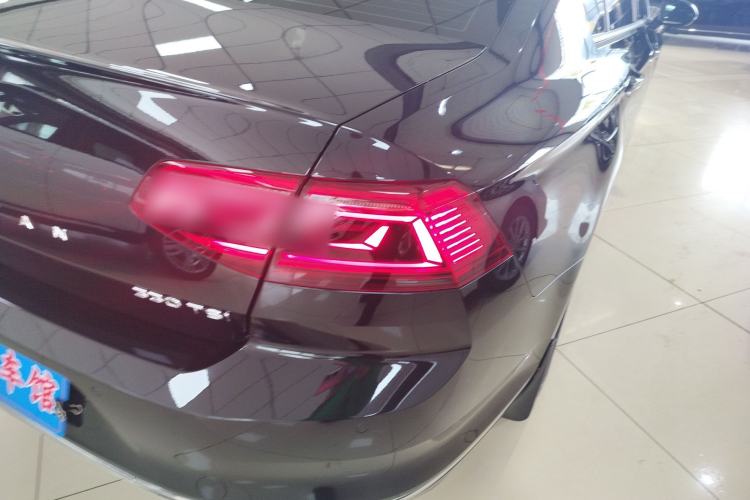 Used Volkswagen Magotan 2020 330TSI DSG Leading Model
