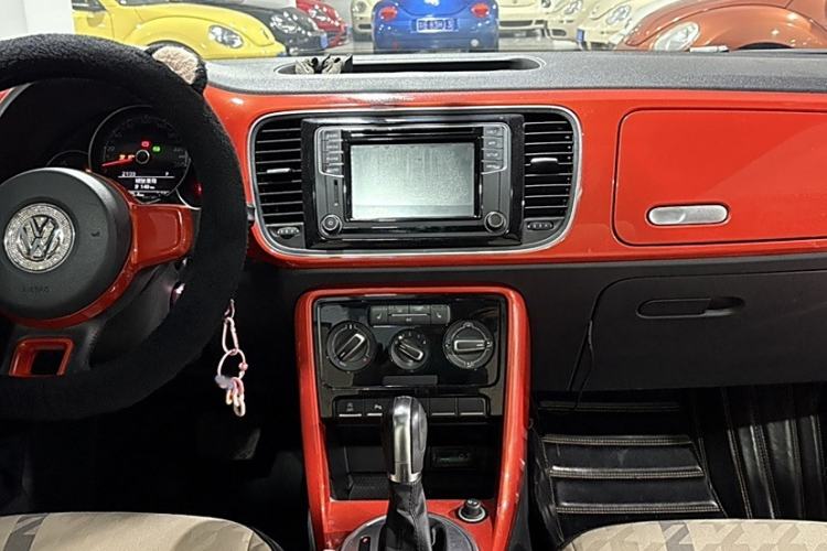 Used Volkswagen Beetle 2018 180TSI Shangle Model
