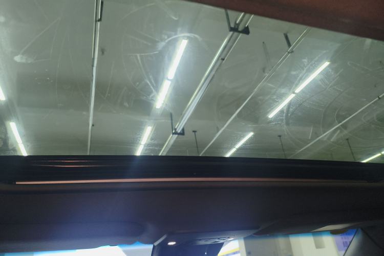 Used Toyota Avalon 2019 Dual-Engine 2.5L Luxury Edition China VI Standard