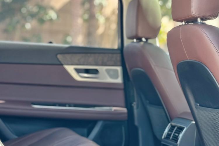 Used Jaguar XFL 2018 XFL 2.0T 250 PS Luxury Edition
