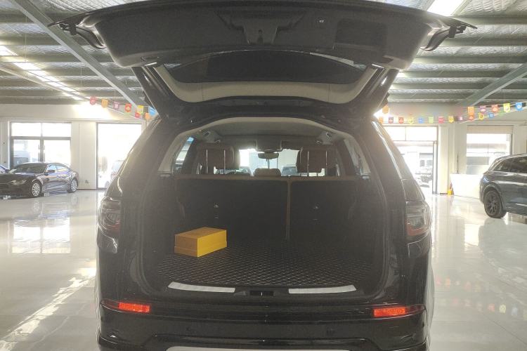 Used Land Rover Discovery Sport 2025 249 PS Performance Tech Edition