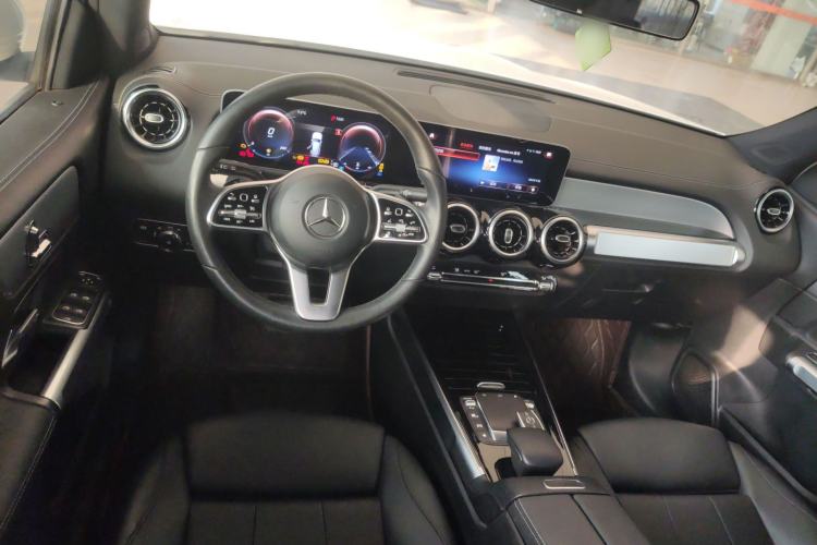 Used Mercedes-Benz GLB 2020 GLB 180 Dynamic Edition
