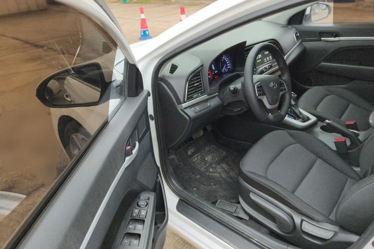 Used Hyundai Elantra (6th Generation / Lingdong) 2018 1.6L Automatic 15th Anniversary Special Edition
