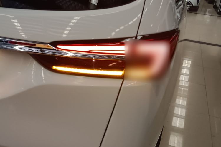 Used Buick GL8 2020 Land Business Class 652T Luxury Model
