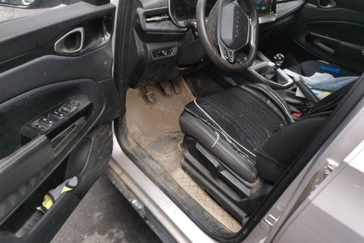 Used Baojun RM-5 2019 1.5L Manual Elite Edition with 24-hour Online Service 5 Seats