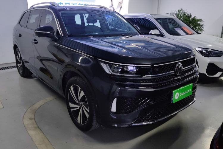 Used Volkswagen Talagon 2024 Facelifted 380TSI All-Wheel Drive R-Line Cruise Premium Edition
