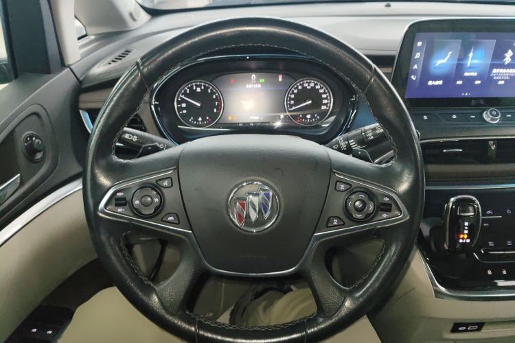 Used Buick GL8 2021 Land Cruiser Executive Class 652T Luxury Model