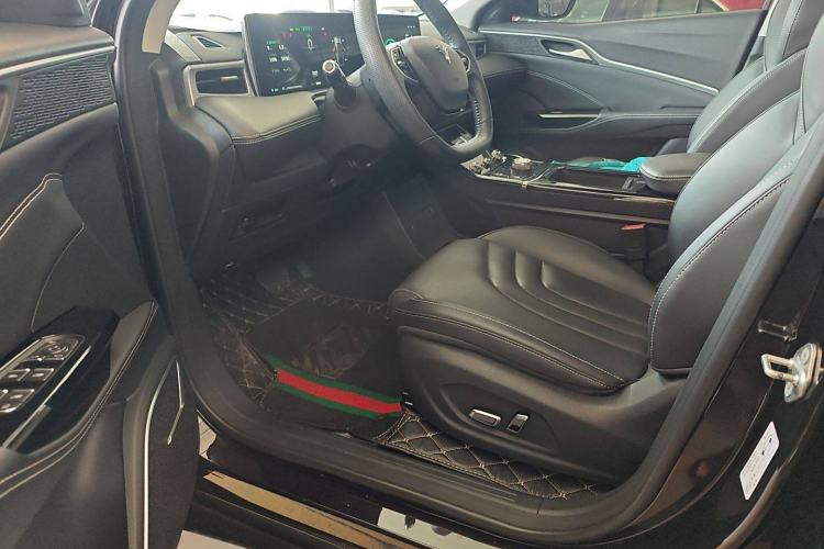 Used NETA U 2022 Zhi400 Pro Ternary Lithium
