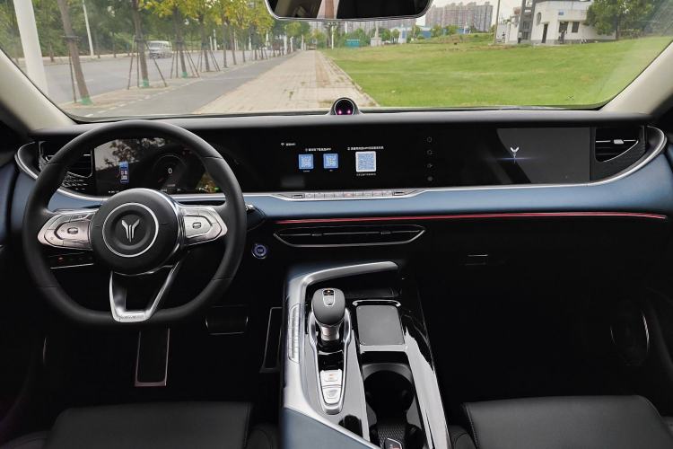 Used VOYAH FREE 2021 Four-Wheel Drive Extended-Range First Edition Commemorative Edition Exclusive Luxury Package
