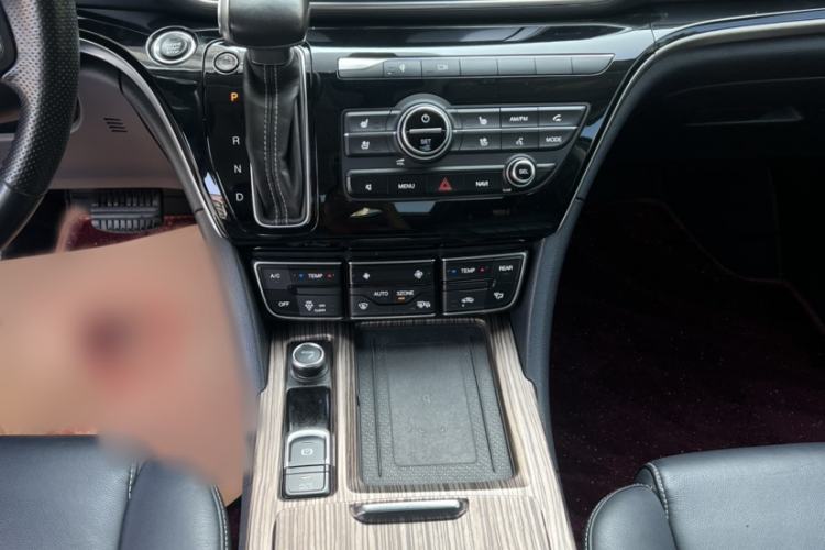 Used GAC Trumpchi M8 2019 320T Ultimate Edition
