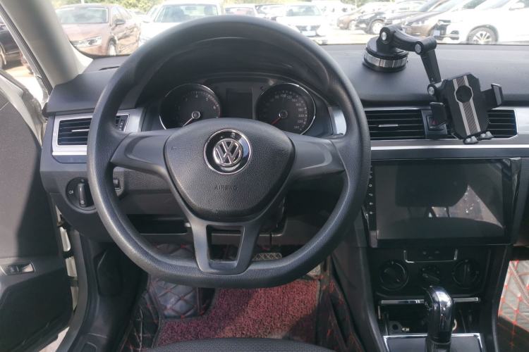 Used Volkswagen Bora 2017 1.6L Automatic Fashion Model
