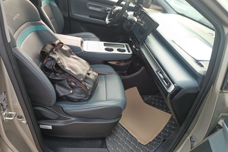 Used AION Y 2023 Plus 510 Smart Edition