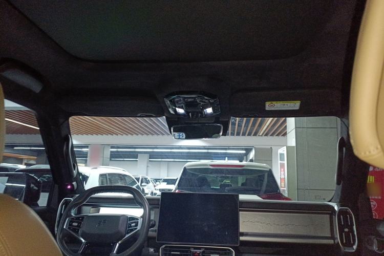 Used JETOUR Traveler 2023 2.0T All-Wheel Drive CrossPRO+