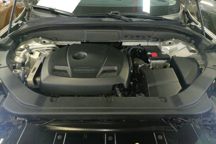 Used Volvo XC60 2020 T5 4x4 Zhiyi Luxury Edition
