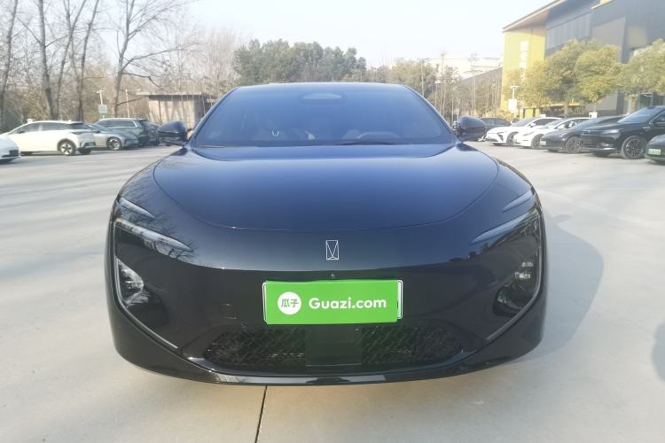 Used  12 2025 Ultra Extended-Range Edition