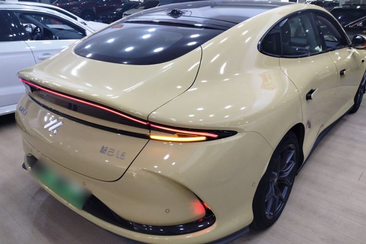 Used  L6 2024 Max Standard Edition
