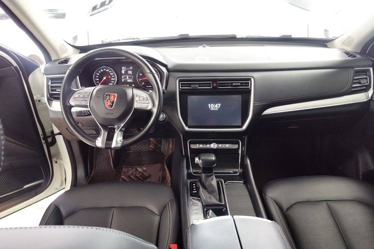 Used Roewe RX8 2019 30T Smart Connectivity Two-Wheel Drive Supreme Flagship Edition
