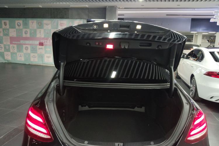 Used Mercedes-Benz E-Class 2019 E 200 L Sport Edition
