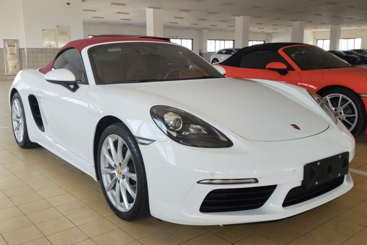 Used Porsche 718 2018 Boxster 2.0T
