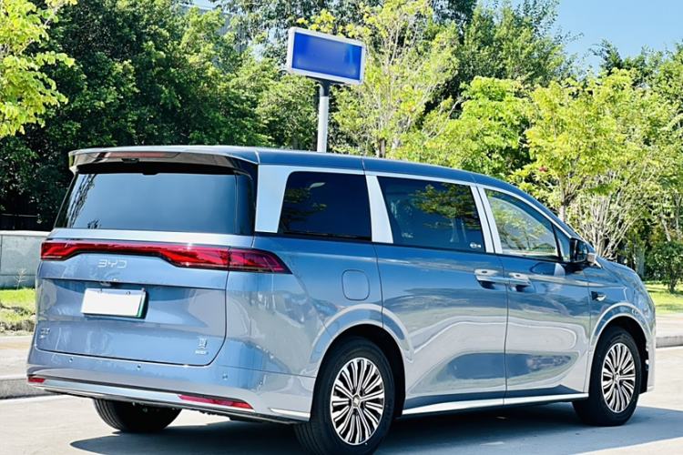 Used BYD Xia 2025 DM-i 1.5T 100km Leading Model