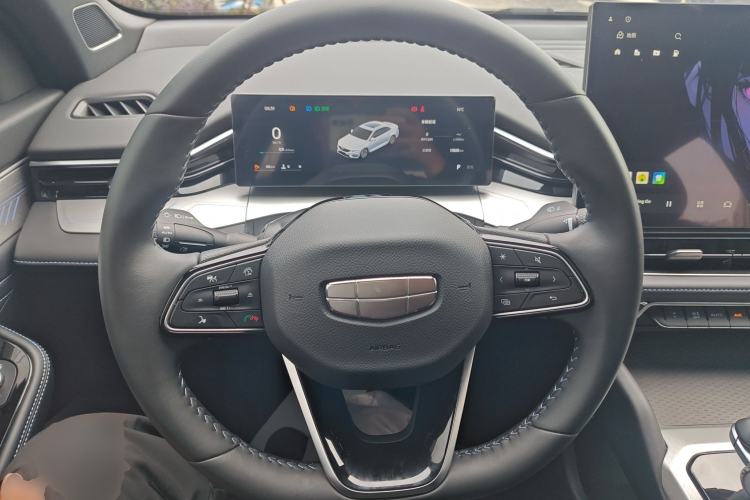 Used Geely Auto Preface 2025 Dongfang Yao 1.5TD Kunlun Edition
