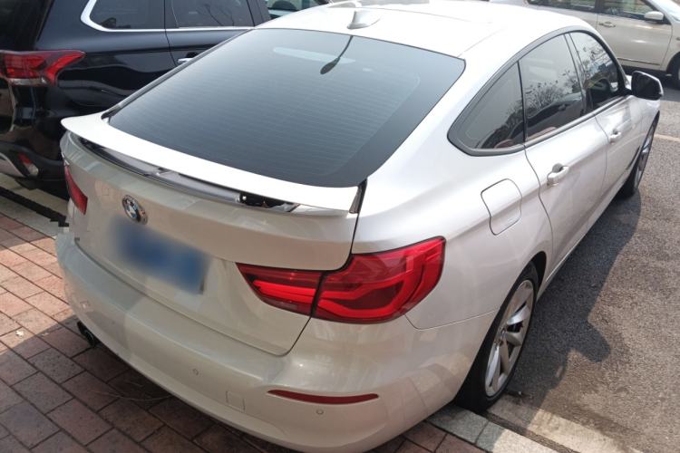 Used BMW 3 Series GT 2018 320i Sport Edition