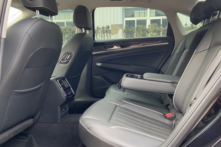 Used Volkswagen Passat 2022 330TSI Elite Edition
