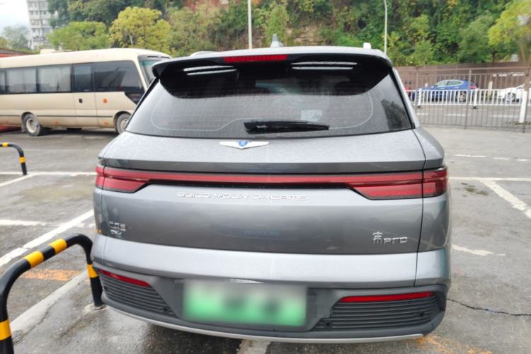 Used BYD Song Pro New Energy 2024 HONOR Edition DM-i 71KM Navigation Model
