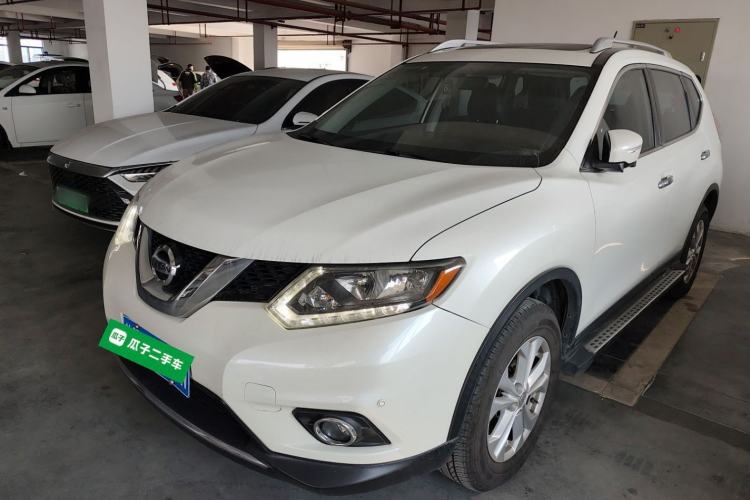 Used Nissan X-Trail 2015 2.0L CVT Comfort MAX Edition 2WD