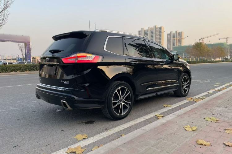 Used Ford Edge 2020 EcoBoost 245 Two-Wheel Drive Titanium 7-Seater
