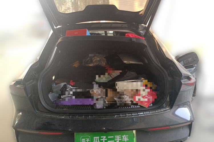 Used Changan UNI-V iDD 2023 ZhiDian iDD 1.5T 113km ZhiKu Model