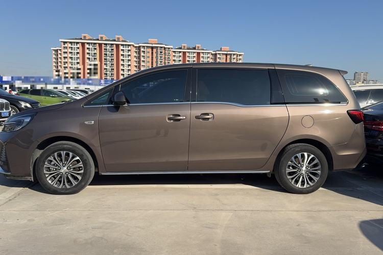 Used Buick GL8 2023 Land Executive Class Smart Enjoyment Model
