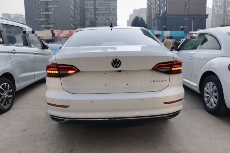 Used Volkswagen Lavida 2021 1.5L Automatic Comfort Edition
