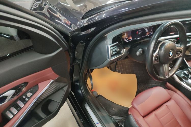 Used BMW 3 Series 2021 Second Facelift 325Li M Sport Package
