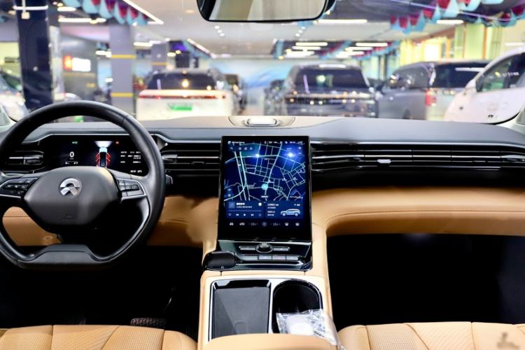 Used Nio ES8 2018 355 km Base Version 6-Seater Edition
