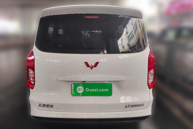 Used Wuling Hongguang New Energy 2025 Extended-Range Hybrid 50KM Comfort Version
