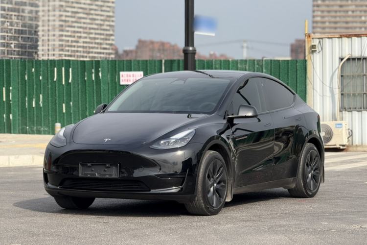 Used Tesla Model Y 2023 Rear-Wheel-Drive Version
