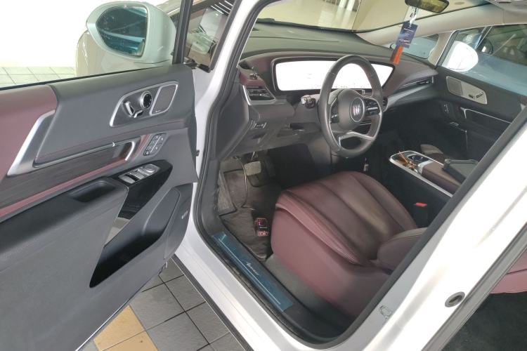 Used Buick Century 2023 2.0T Seven-Seater Yinshi Edition
