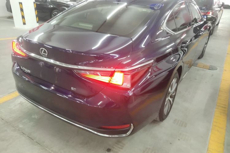 Used Lexus ES 2020 200 Excellence Edition