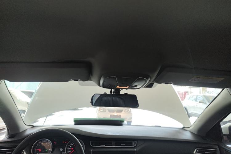 Used Peugeot 408 2014 1.8L Manual Leading Edition
