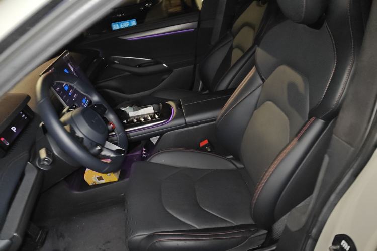 Used  SU7 2024 Four-Wheel Drive Ultra-Long Range Advanced Intelligent Driving Max Edition
