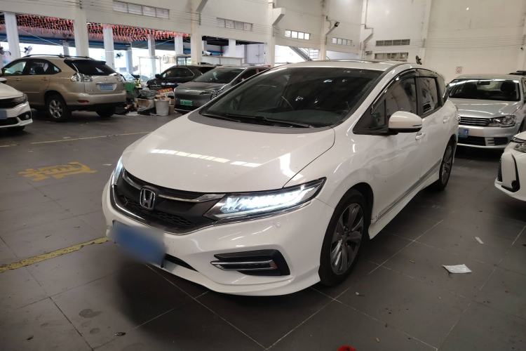 Used Honda Jade 2017 1.8L automatic Comfort version 5 seats
