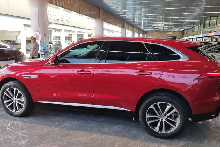 Used Jaguar F-PACE 2021 250 PS
