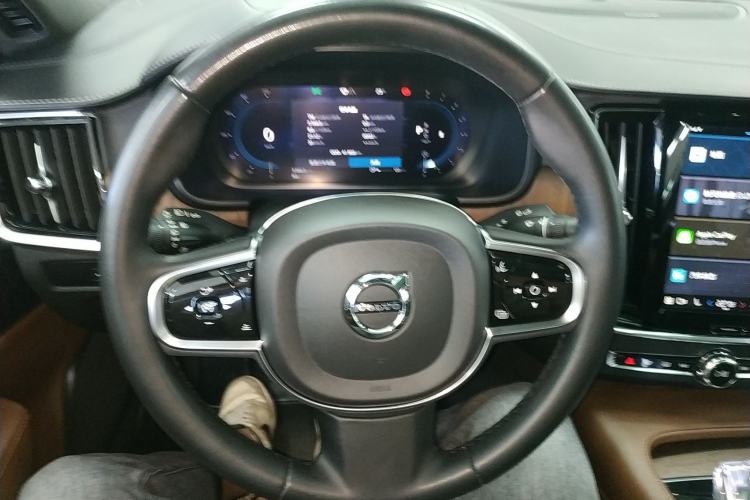 Used Volvo S90 2024 B5 Zhiyuan Luxury Edition
